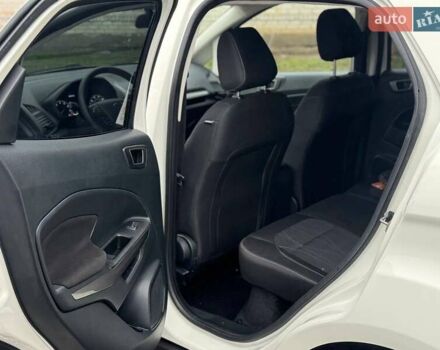 Белый Форд Экоспорт, объемом двигателя 2 л и пробегом 66 тыс. км за 13000 $, фото 12 на Automoto.ua