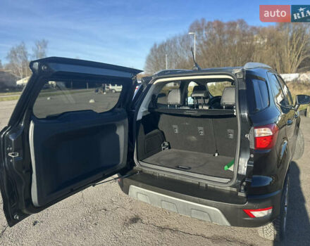 Черный Форд Экоспорт, объемом двигателя 0 л и пробегом 63 тыс. км за 12650 $, фото 39 на Automoto.ua