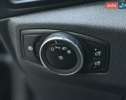 Черный Форд Экоспорт, объемом двигателя 2 л и пробегом 163 тыс. км за 12900 $, фото 59 на Automoto.ua