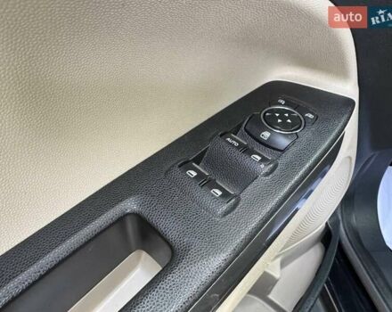 Черный Форд Экоспорт, объемом двигателя 2 л и пробегом 70 тыс. км за 9750 $, фото 24 на Automoto.ua