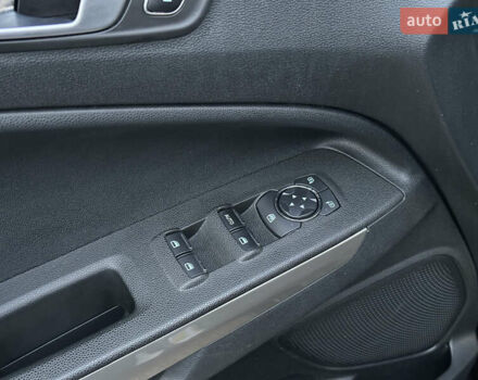 Чорний Форд Екоспорт, об'ємом двигуна 2 л та пробігом 57 тис. км за 15900 $, фото 26 на Automoto.ua