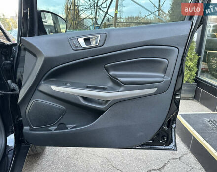 Чорний Форд Екоспорт, об'ємом двигуна 2 л та пробігом 57 тис. км за 15900 $, фото 25 на Automoto.ua