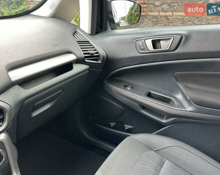 Форд Екоспорт 2020 у Белой Церкве на Automoto.ua Чорний Форд Екоспорт, об'ємом двигуна 2 л та пробігом 42 тис. км за 12800 $, фото 20 на Automoto.ua