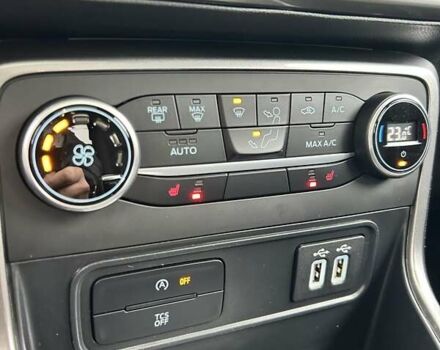 Черный Форд Экоспорт, объемом двигателя 2 л и пробегом 101 тыс. км за 14800 $, фото 25 на Automoto.ua