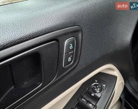 Черный Форд Экоспорт, объемом двигателя 2 л и пробегом 57 тыс. км за 12500 $, фото 28 на Automoto.ua