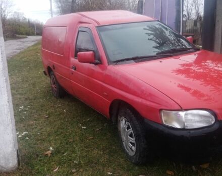 Красный Форд Экоспорт, объемом двигателя 1 л и пробегом 200 тыс. км за 597 $, фото 1 на Automoto.ua