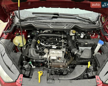 Красный Форд Экоспорт, объемом двигателя 1 л и пробегом 154 тыс. км за 10500 $, фото 21 на Automoto.ua