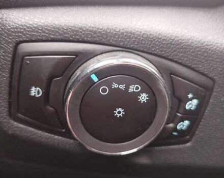 Червоний Форд Екоспорт, об'ємом двигуна 0 л та пробігом 104 тис. км за 11300 $, фото 24 на Automoto.ua