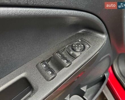 Красный Форд Экоспорт, объемом двигателя 2 л и пробегом 73 тыс. км за 12500 $, фото 29 на Automoto.ua