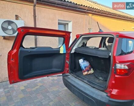 Красный Форд Экоспорт, объемом двигателя 2 л и пробегом 44 тыс. км за 12000 $, фото 11 на Automoto.ua