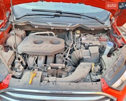 Красный Форд Экоспорт, объемом двигателя 2 л и пробегом 44 тыс. км за 12000 $, фото 7 на Automoto.ua