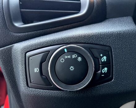 Червоний Форд Екоспорт, об'ємом двигуна 2 л та пробігом 89 тис. км за 13900 $, фото 15 на Automoto.ua