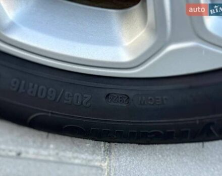 Червоний Форд Екоспорт, об'ємом двигуна 2 л та пробігом 32 тис. км за 11700 $, фото 47 на Automoto.ua