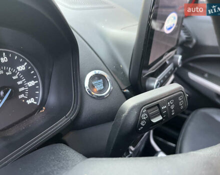 Красный Форд Экоспорт, объемом двигателя 2 л и пробегом 108 тыс. км за 9700 $, фото 8 на Automoto.ua