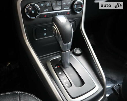 Красный Форд Экоспорт, объемом двигателя 2 л и пробегом 19 тыс. км за 2400 $, фото 12 на Automoto.ua