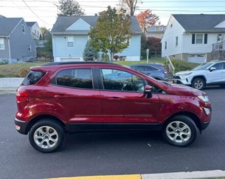 Красный Форд Экоспорт, объемом двигателя 2 л и пробегом 11 тыс. км за 9000 $, фото 3 на Automoto.ua