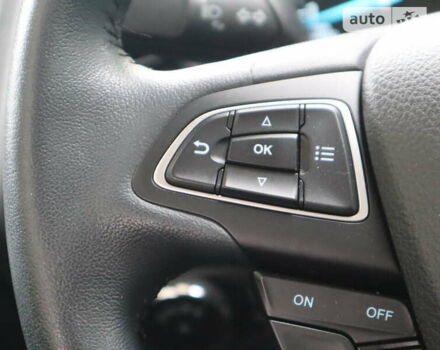 Красный Форд Экоспорт, объемом двигателя 2 л и пробегом 19 тыс. км за 2400 $, фото 9 на Automoto.ua