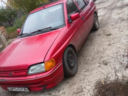 Красный Форд Экоспорт, объемом двигателя 1 л и пробегом 1 тыс. км за 650 $, фото 1 на Automoto.ua