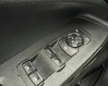 Форд Экоспорт, объемом двигателя 2 л и пробегом 61 тыс. км за 15000 $, фото 19 на Automoto.ua