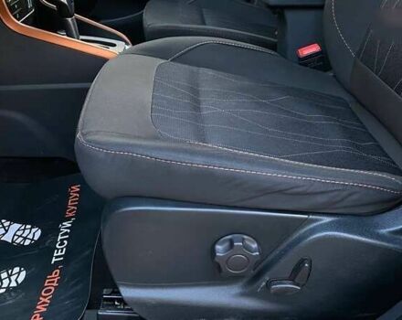 Форд Экоспорт, объемом двигателя 2 л и пробегом 59 тыс. км за 15300 $, фото 15 на Automoto.ua