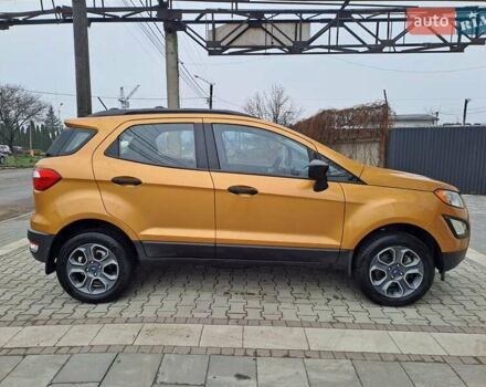 Желтый Форд Экоспорт, объемом двигателя 2 л и пробегом 113 тыс. км за 11600 $, фото 4 на Automoto.ua