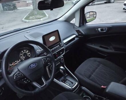 Серый Форд Экоспорт, объемом двигателя 1 л и пробегом 40 тыс. км за 12300 $, фото 6 на Automoto.ua