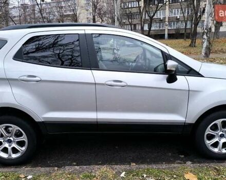 Сірий Форд Екоспорт, об'ємом двигуна 0 л та пробігом 40 тис. км за 15800 $, фото 5 на Automoto.ua