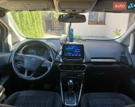 Серый Форд Экоспорт, объемом двигателя 2 л и пробегом 116 тыс. км за 9999 $, фото 8 на Automoto.ua