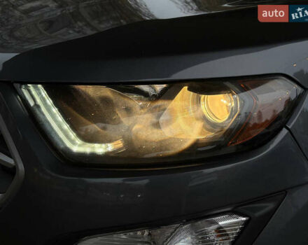 Серый Форд Экоспорт, объемом двигателя 2 л и пробегом 129 тыс. км за 12500 $, фото 10 на Automoto.ua