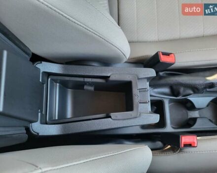 Сірий Форд Екоспорт, об'ємом двигуна 2 л та пробігом 94 тис. км за 14000 $, фото 37 на Automoto.ua