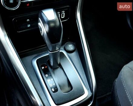 Серый Форд Экоспорт, объемом двигателя 2 л и пробегом 115 тыс. км за 10400 $, фото 32 на Automoto.ua