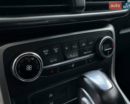 Сірий Форд Екоспорт, об'ємом двигуна 2 л та пробігом 147 тис. км за 11200 $, фото 25 на Automoto.ua