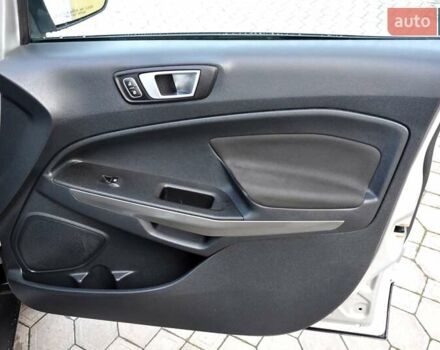 Серый Форд Экоспорт, объемом двигателя 2 л и пробегом 115 тыс. км за 10400 $, фото 27 на Automoto.ua