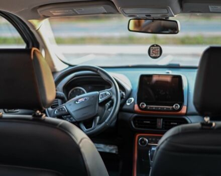 Серый Форд Экоспорт, объемом двигателя 2 л и пробегом 154 тыс. км за 11100 $, фото 14 на Automoto.ua