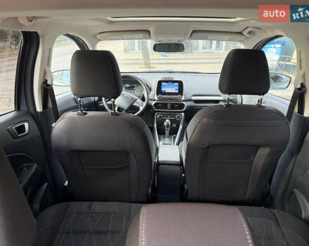 Серый Форд Экоспорт, объемом двигателя 1 л и пробегом 140 тыс. км за 12500 $, фото 6 на Automoto.ua