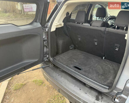 Серый Форд Экоспорт, объемом двигателя 1 л и пробегом 140 тыс. км за 12500 $, фото 5 на Automoto.ua