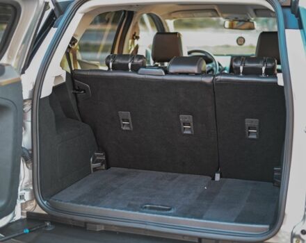 Серый Форд Экоспорт, объемом двигателя 2 л и пробегом 154 тыс. км за 11100 $, фото 13 на Automoto.ua