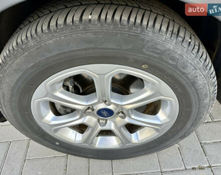 Серый Форд Экоспорт, объемом двигателя 1 л и пробегом 31 тыс. км за 14000 $, фото 29 на Automoto.ua