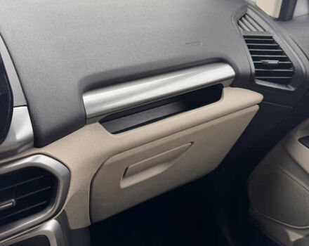 Серый Форд Экоспорт, объемом двигателя 1 л и пробегом 89 тыс. км за 10900 $, фото 8 на Automoto.ua