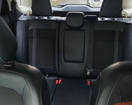 Сірий Форд Екоспорт, об'ємом двигуна 2 л та пробігом 122 тис. км за 282 $, фото 7 на Automoto.ua