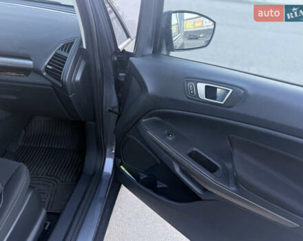 Серый Форд Экоспорт, объемом двигателя 2 л и пробегом 31 тыс. км за 14200 $, фото 9 на Automoto.ua