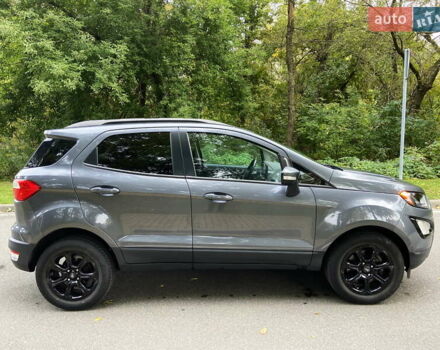 Серый Форд Экоспорт, объемом двигателя 1 л и пробегом 55 тыс. км за 12500 $, фото 4 на Automoto.ua