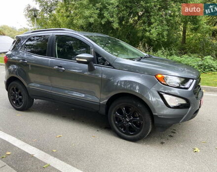 Серый Форд Экоспорт, объемом двигателя 1 л и пробегом 55 тыс. км за 12500 $, фото 2 на Automoto.ua