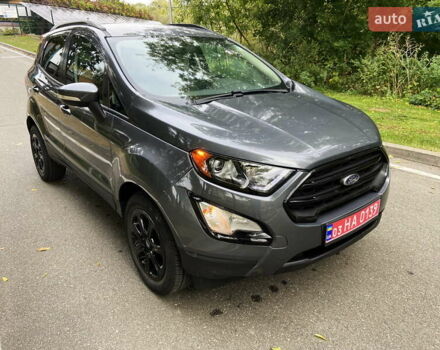 Серый Форд Экоспорт, объемом двигателя 1 л и пробегом 55 тыс. км за 12500 $, фото 1 на Automoto.ua