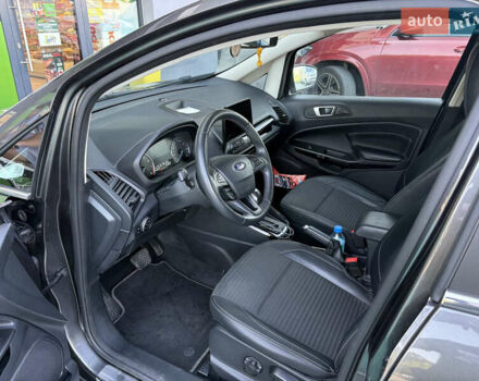 Серый Форд Экоспорт, объемом двигателя 1 л и пробегом 55 тыс. км за 13700 $, фото 3 на Automoto.ua