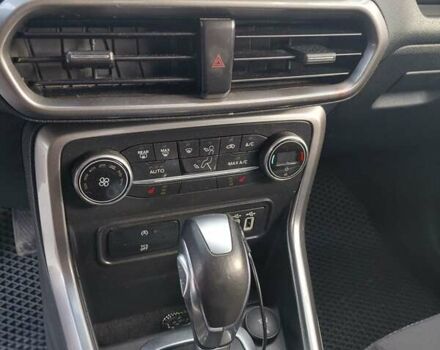 Синий Форд Экоспорт, объемом двигателя 1 л и пробегом 88 тыс. км за 10700 $, фото 29 на Automoto.ua