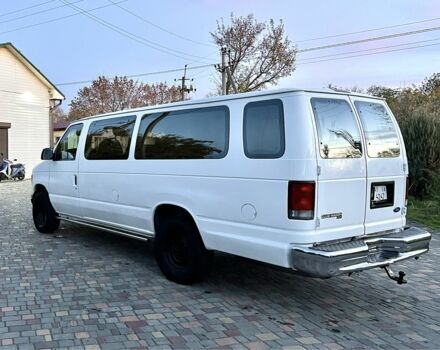 Белый Форд Эколайн, объемом двигателя 4.6 л и пробегом 10 тыс. км за 14000 $, фото 2 на Automoto.ua