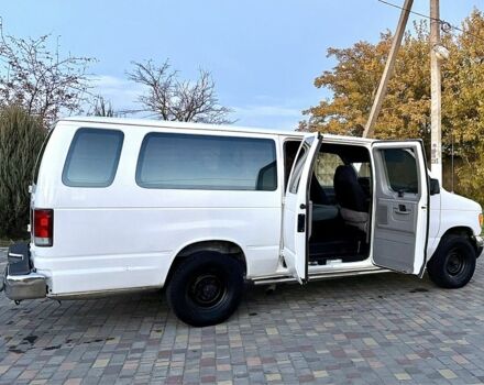 Белый Форд Эколайн, объемом двигателя 4.6 л и пробегом 10 тыс. км за 14000 $, фото 15 на Automoto.ua