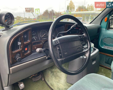 Белый Форд Эколайн, объемом двигателя 5.8 л и пробегом 280 тыс. км за 14400 $, фото 12 на Automoto.ua