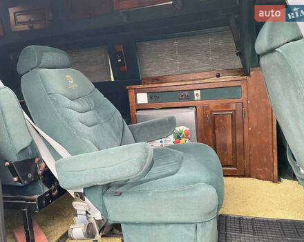 Белый Форд Эколайн, объемом двигателя 5.8 л и пробегом 280 тыс. км за 14400 $, фото 10 на Automoto.ua